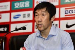 FIFA买球app -鲁能客场失利于成都蓉(róng)城，韩鵬(péng)执教(jiào)之路或将經(jīng)受考騐(yàn)